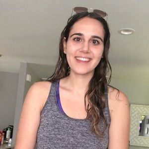 Meet your Posher, Alexia